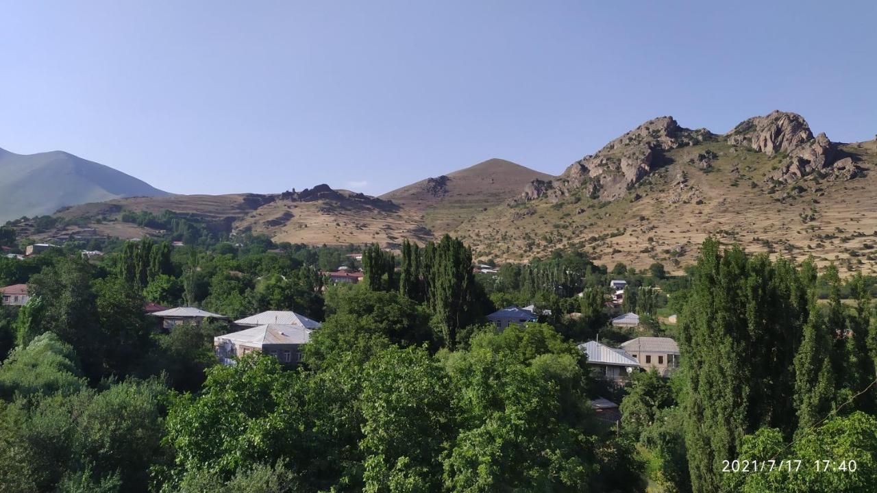 Verishen Guest House B&B Goris Exteriér fotografie